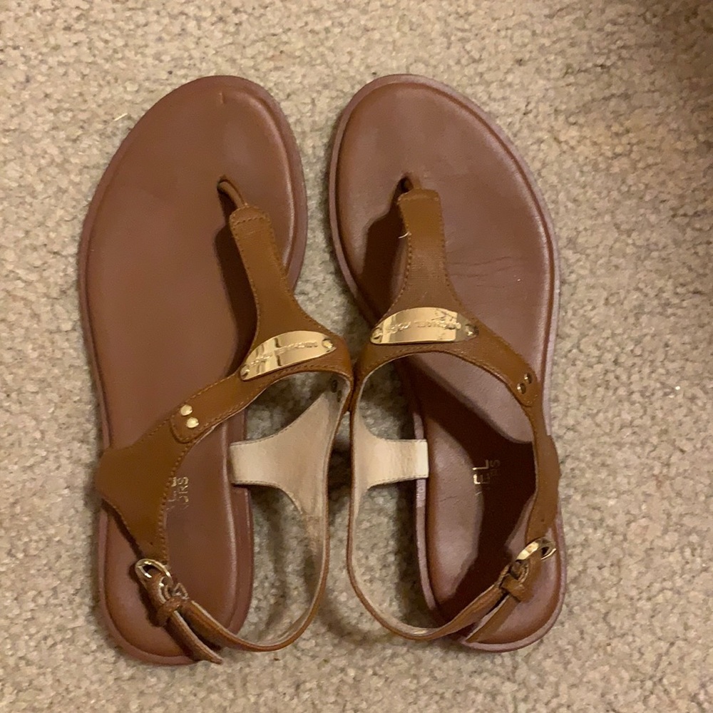 Micheal kors leather sandals